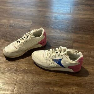 Reebok tennis shoes